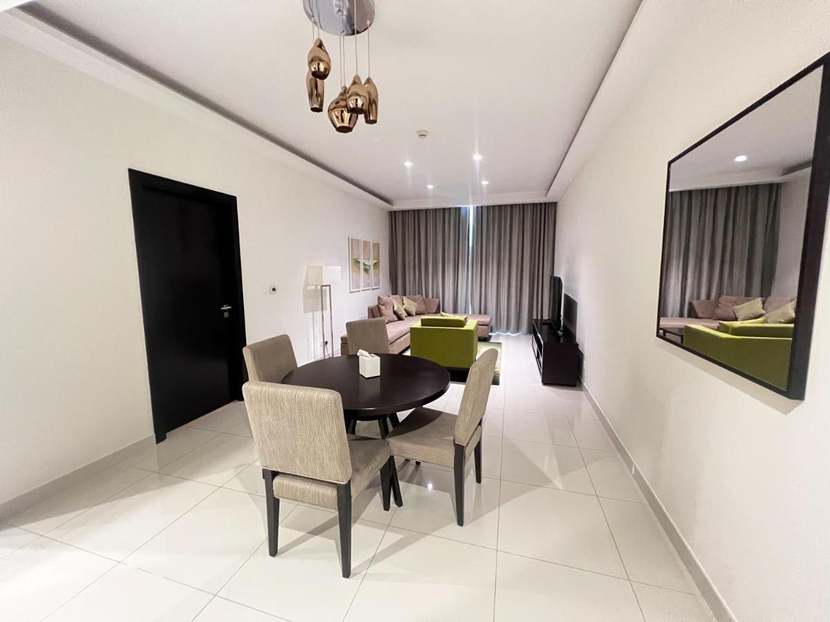 Apartment Lovely One Bedroom With World Class Amenities *