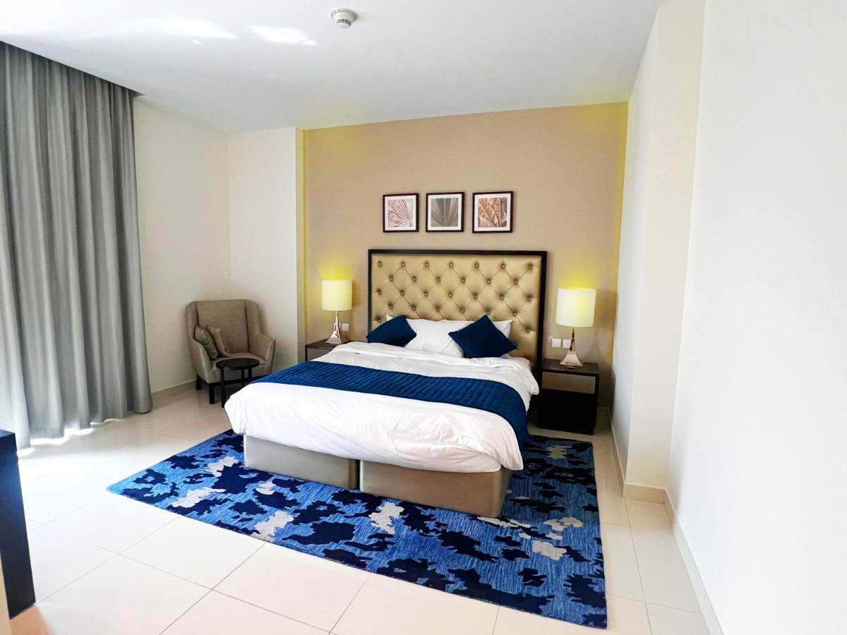 Apartment Lovely One Bedroom With World Class Amenities *