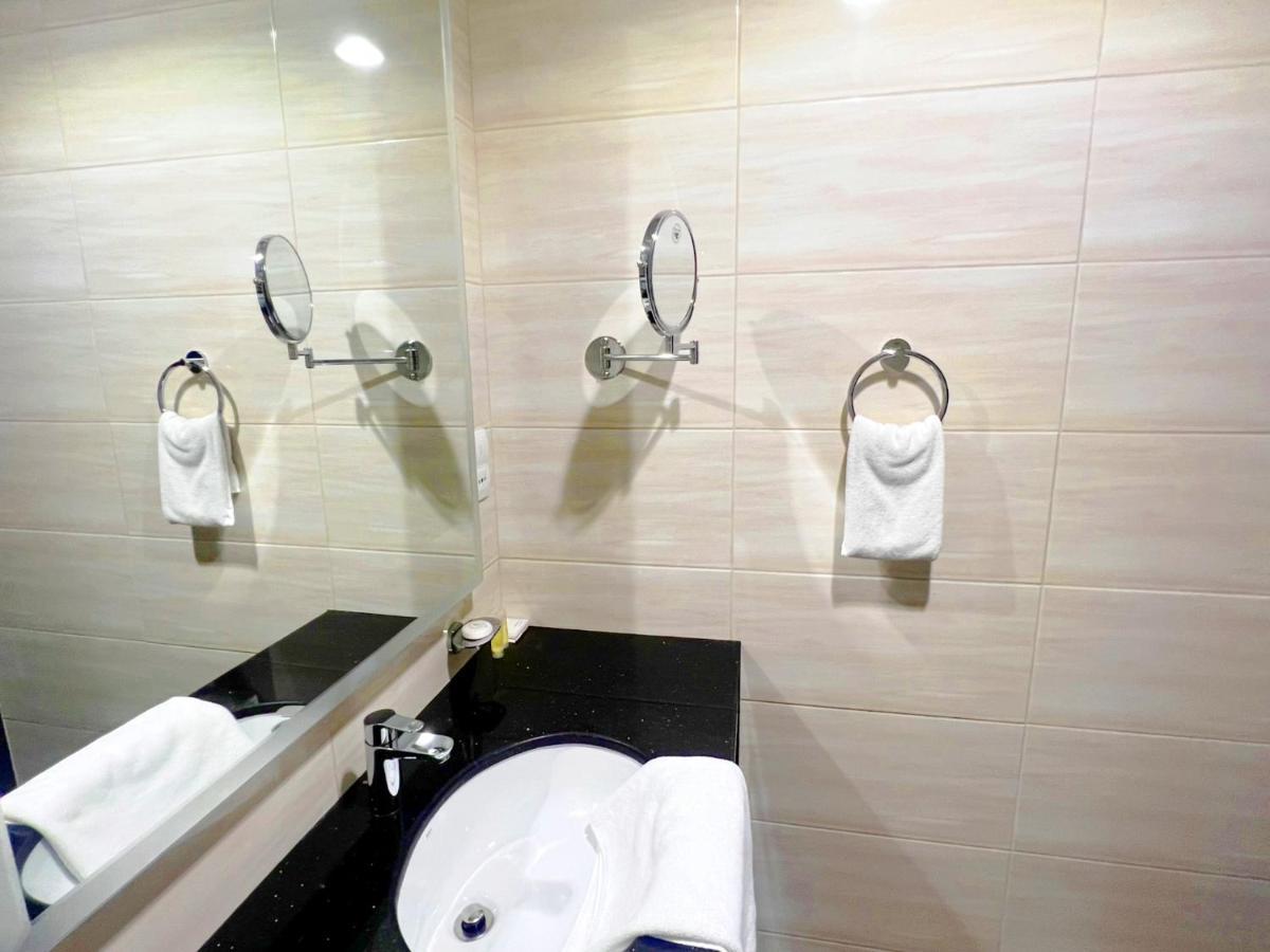 Apartment Lovely One Bedroom With World Class Amenities Dubai