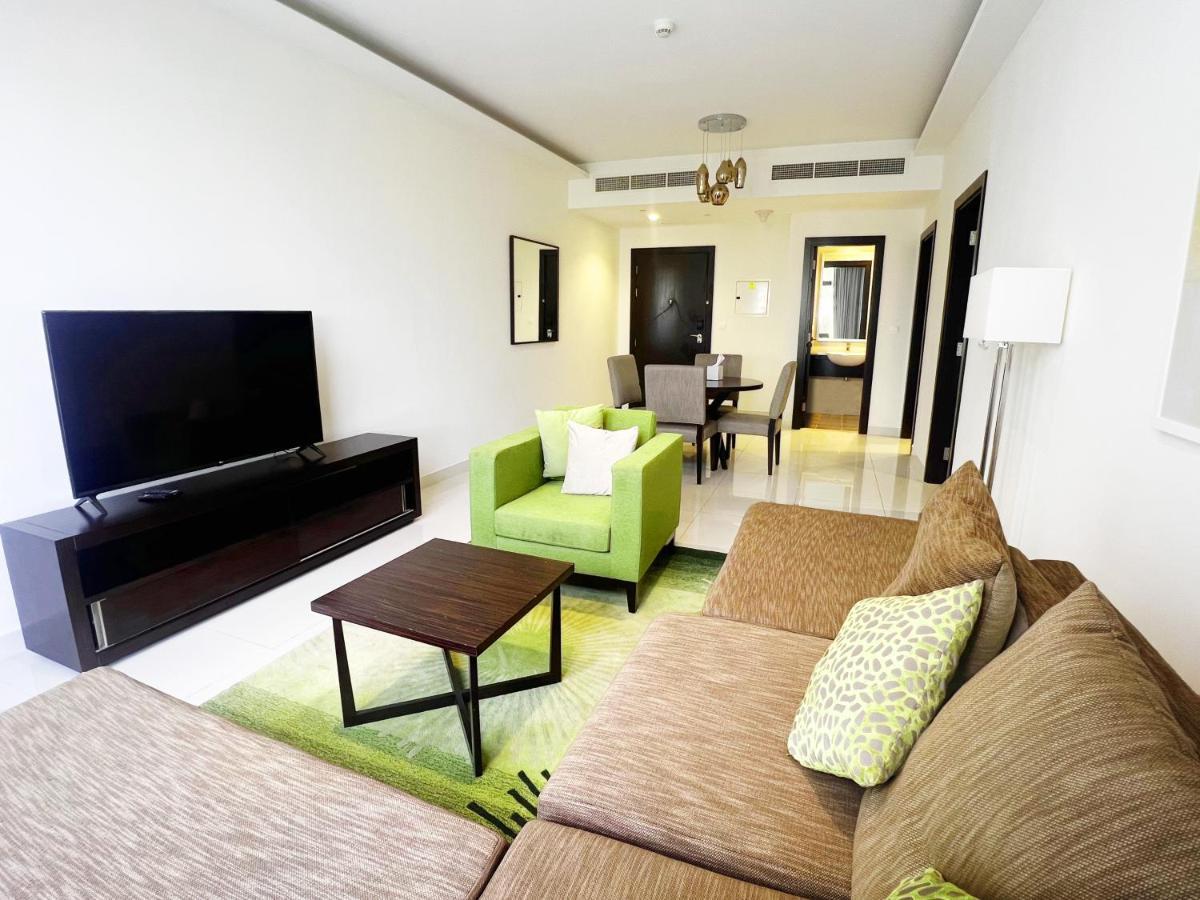 Lovely One Bedroom With World Class Amenities Dubai