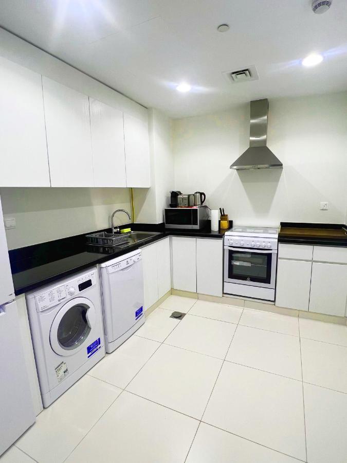 Lovely One Bedroom With World Class Amenities Apartment Dubai
